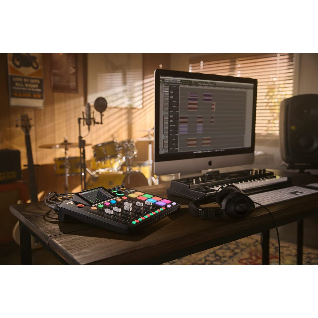 9-Channel Console with Preamps and DSP L281919