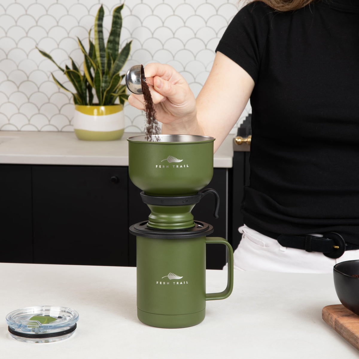 12 oz Insulated Mug with Lid and Reusable Coffee Filter E5679