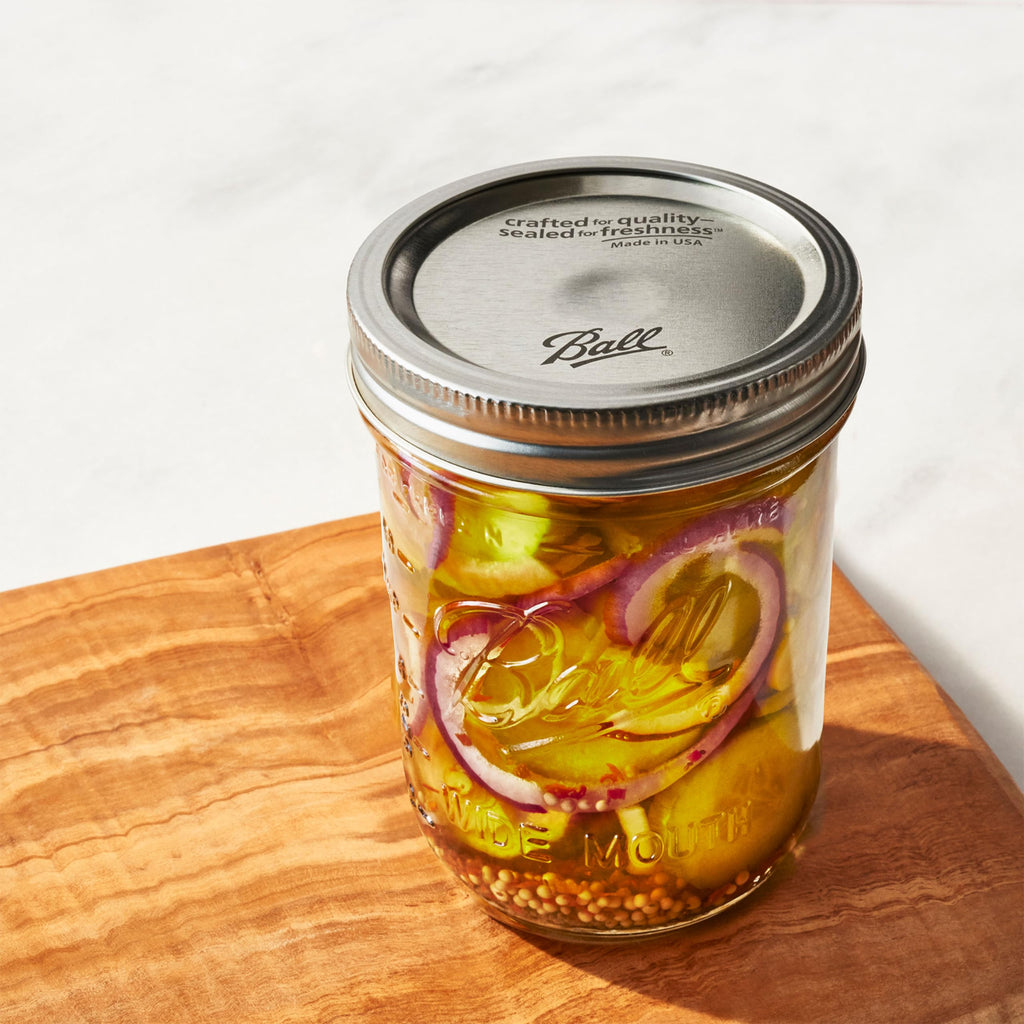 8 Glass Clear Jars with Lids & Bands W357